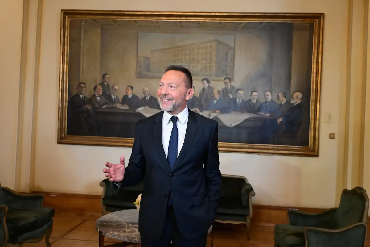 O Γιάννης Στουρνάρας