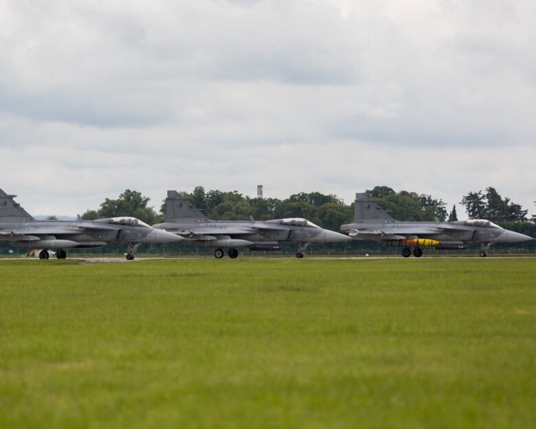 Σουηδία: «Θωρακίζει» την αντιαεροπορική της άμυνα με στρατιωτικούς εξοπλισμούς 317 εκατ. ευρώ