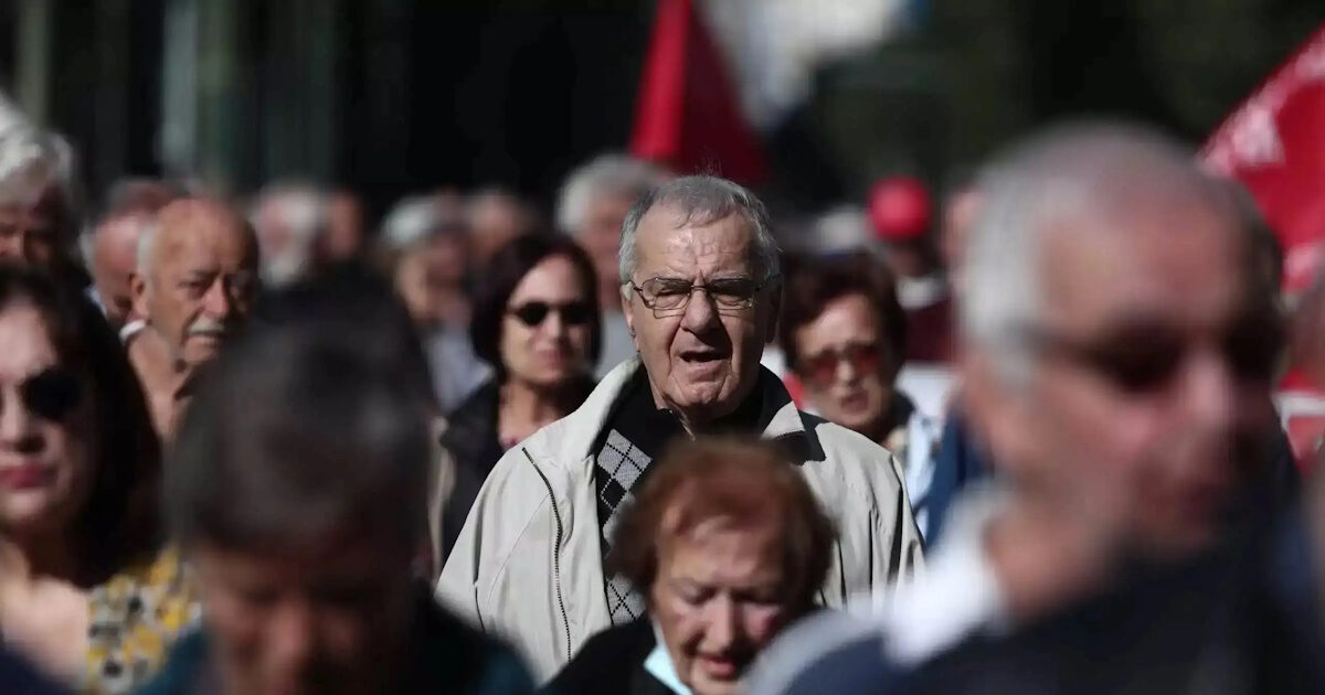 EFKA: When are the December pensions paid?