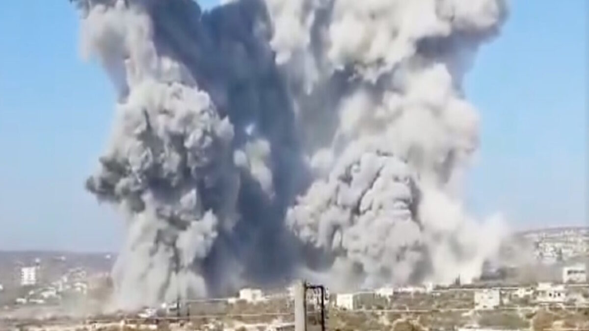 Στιγμιότυπο από την έκρηξη στην Ιντλίμπ