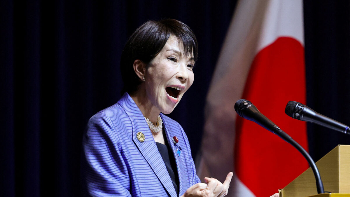 H πρωθυπουργός της Ιαπωνίας, Σανάε Τακαίτσι