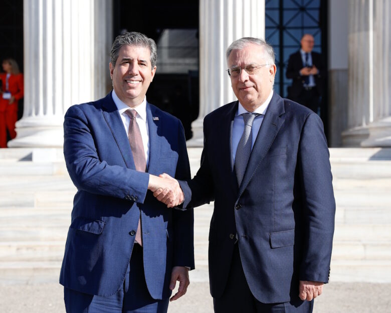 Ενίσχυση των ελληνοαμερικανικών σχέσεων στο επίκεντρο της συνάντησης Θεοδωρικάκου – Ρήγα