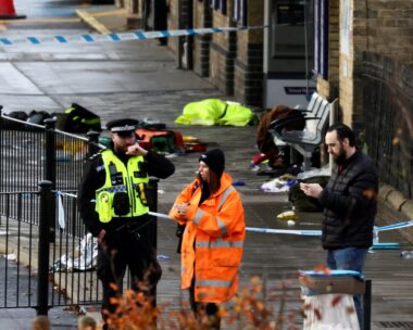 Επίθεση με μαχαίρι στη Βρετανία