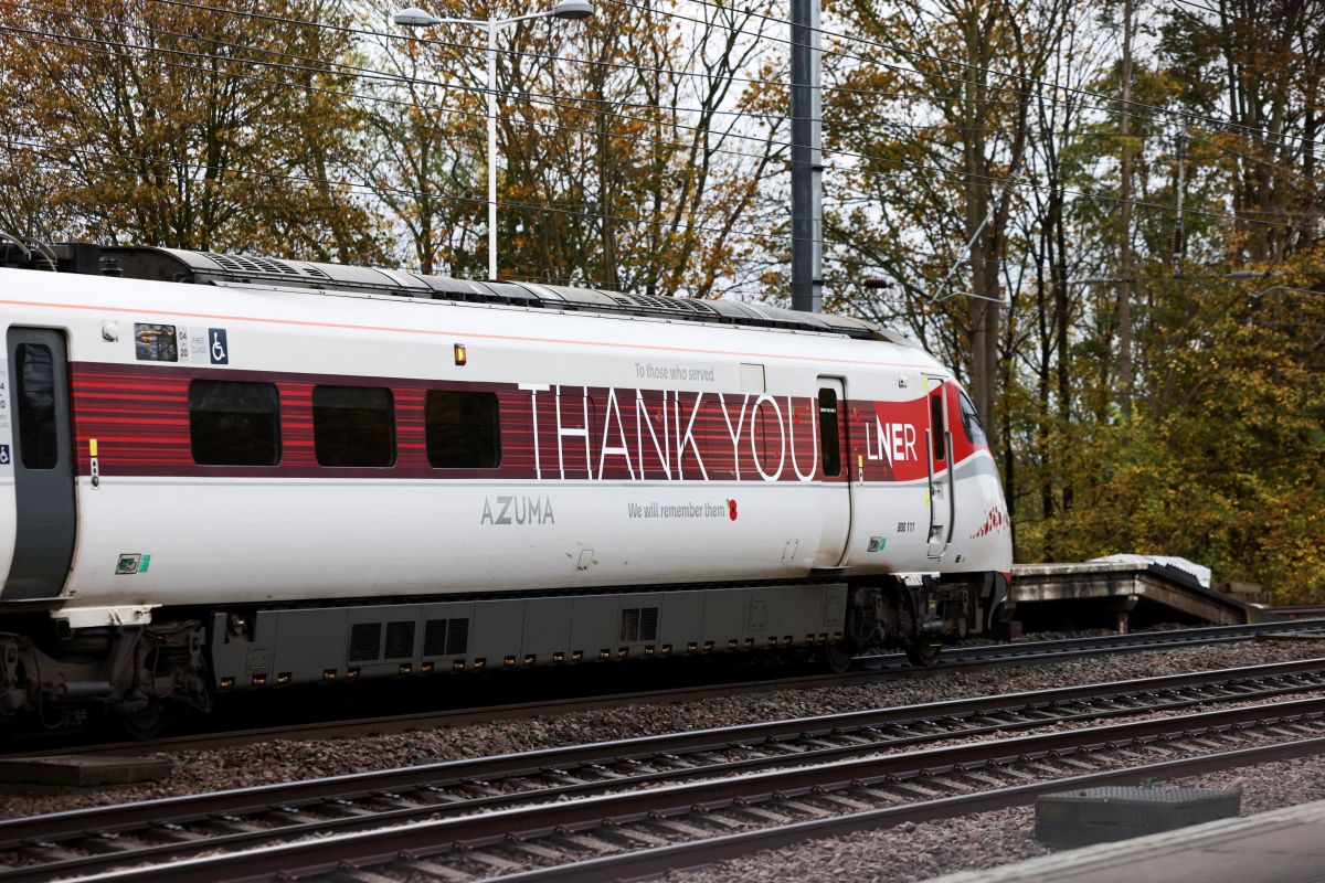 Επίθεση με μαχαίρι σε τρένο στη Βρετανία