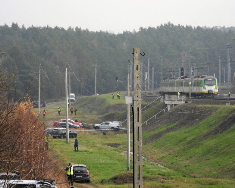 Η Πολωνία κλείνει το ρωσικό προξενείο στο Γκντανσκ με αφορμή τη δολιοφθορά σε σιδηροδρομική γραμμή – «Η κίνηση αυτή στερείται κοινής λογικής», απαντά το Κρεμλίνο