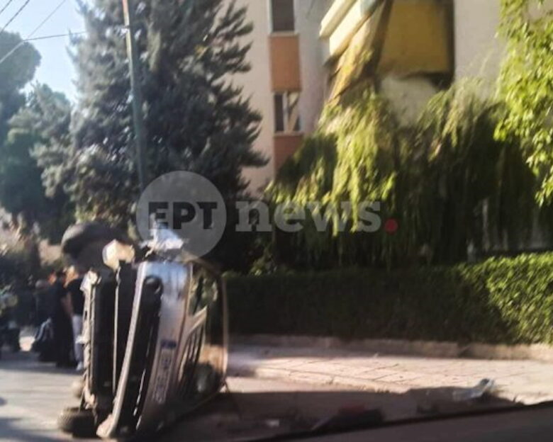 Χαλάνδρι: Αυτοκίνητο αναποδογύρισε στην οδό Παλαιολόγου – Μία τραυματίας