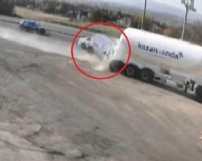 Άγκυρα: Νεκροί γονείς και το μωρό τους σε τροχαίο δυστύχημα – Το αυτοκίνητο τους καρφώθηκε αφρενάριστο σε φορτηγό