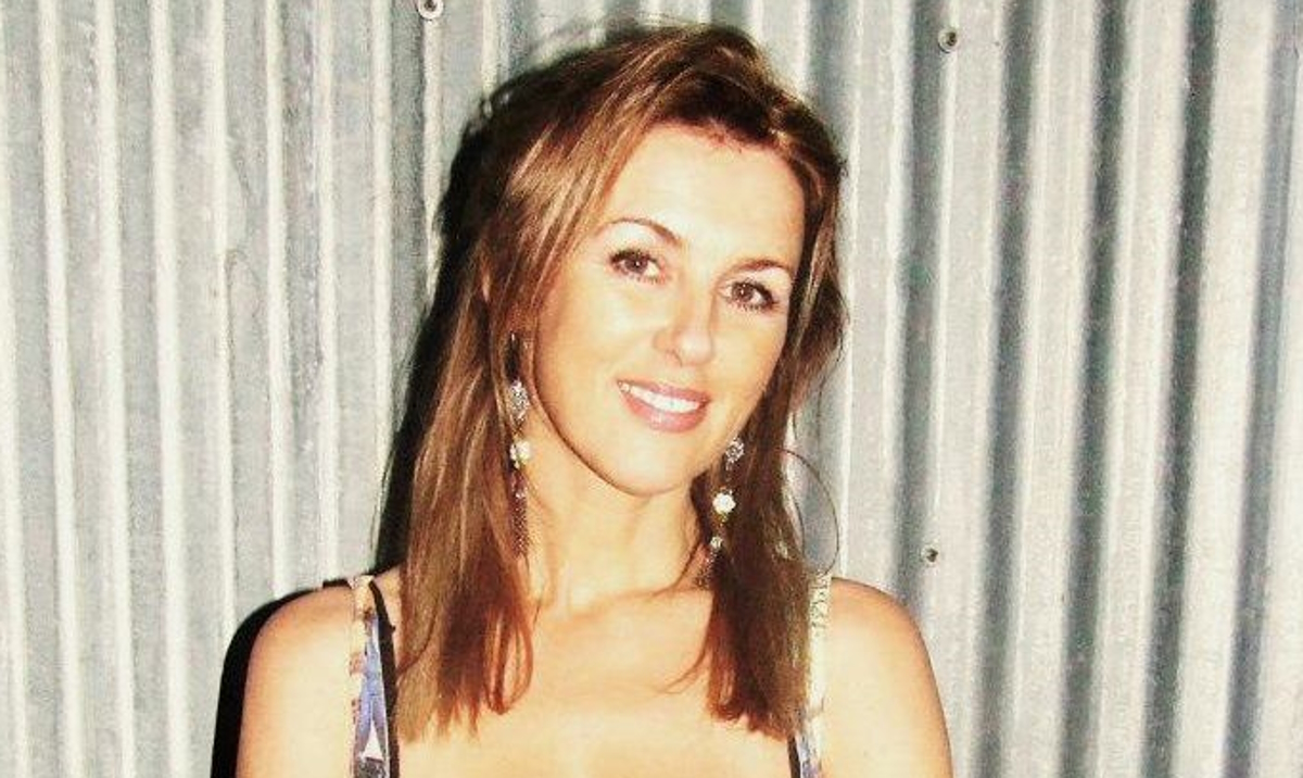 Η Βρετανίδα δασκάλα Trudi Burgess που έμεινε παράλυτη από επίθεση του φίλου της