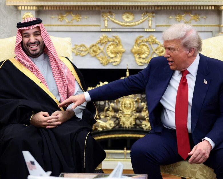 Ο Τραμπ εξοργίστηκε από ερώτηση δημοσιογράφου για τον Κασόγκι: «Μην φέρνετε σε δύσκολη θέση τον μπιν Σαλμάν»