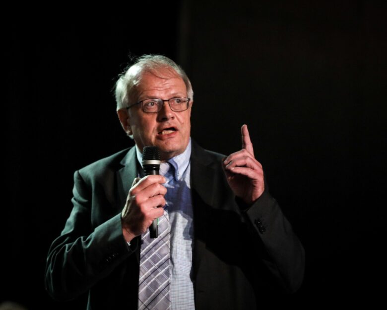 Ο Άκης Τσελέντης νοσηλεύτηκε για 50 ημέρες: Η περιπέτεια υγείας του, το «ευχαριστώ» στον Άδωνι και ο Βαρώτσος