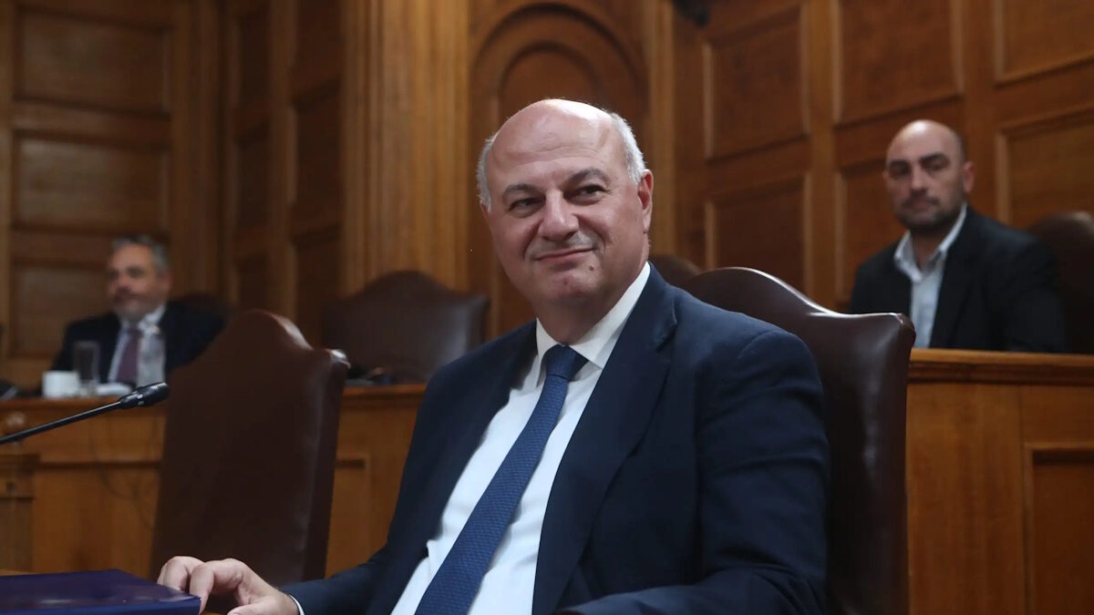 Κώστας Τσιάρας