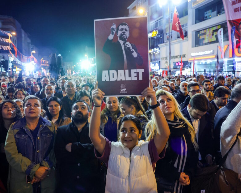 Γαλλία: «Μας ανησυχεί ιδιαίτερα η δίωξη του Ιμάμογλου για 142 αδικήματα – Πλήττει τη δημοκρατία στην Τουρκία»