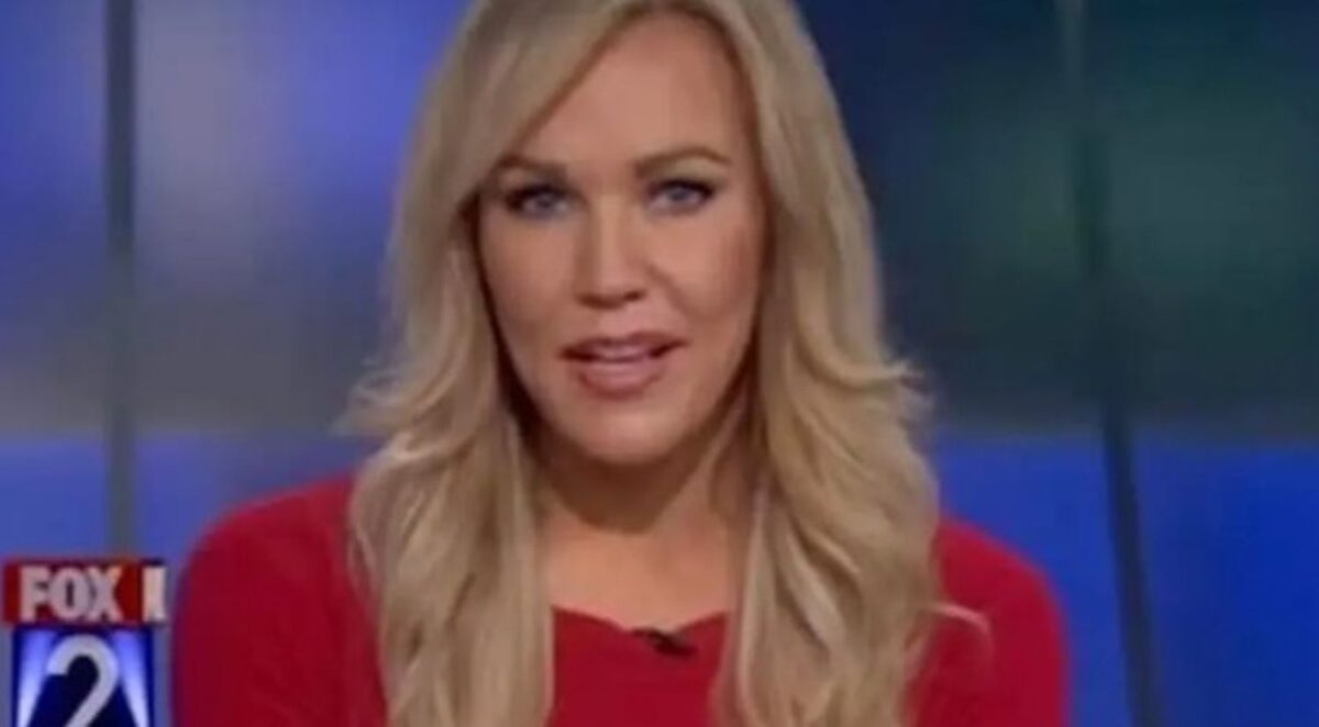 Η 47χρονη πρώην τηλεπαρουσιάστρια, Αντζελίν Μοκ