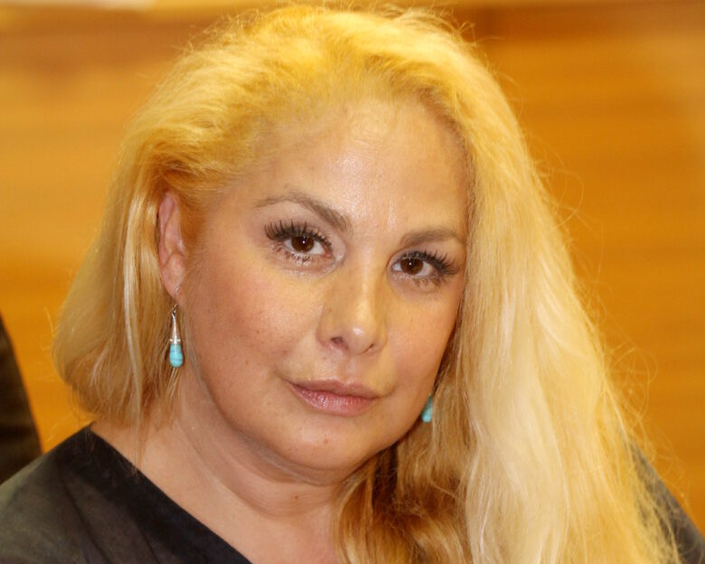 Τζένη Χειλουδάκη: «Τα βιολογικά φύλα είναι άνδρας και γυναίκα, τα υπόλοιπα είναι επινόηση»