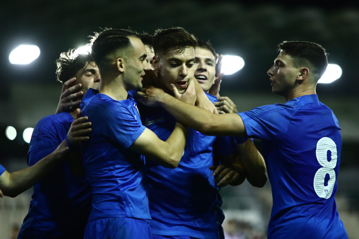 Οι παίκτες της Εθνικής Ελπίδων πανηγυρίζουν στο Euro U21 (ΑΡΓΥΡΩ ΑΝΑΣΤΑΣΙΟΥ