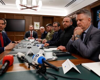 Διαπραγματεύσεις για την ειρήνη στην Ουκρανία