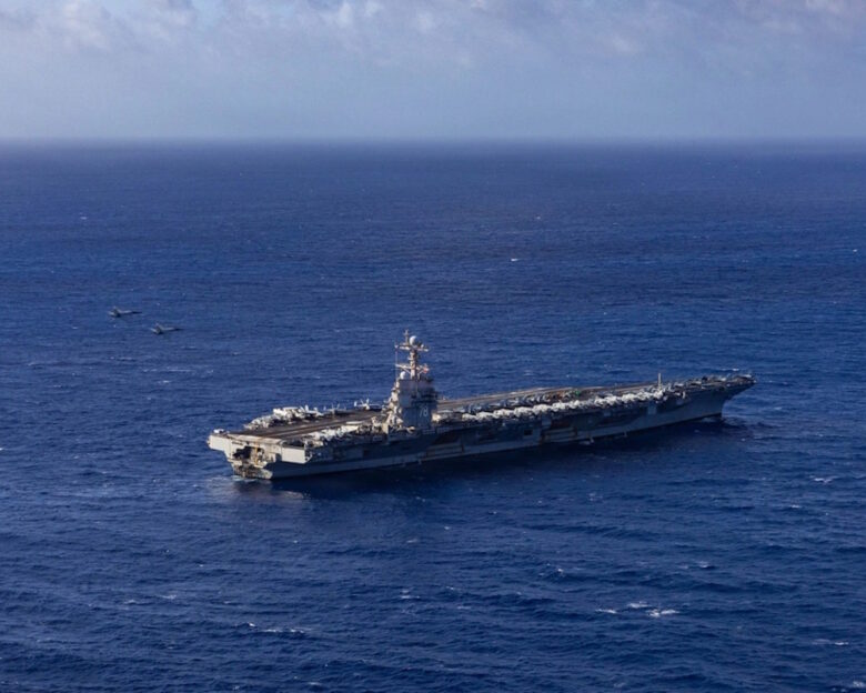 Το αμερικανικό αεροπλανοφόρο USS Gerald Ford τρόμαξε τη Βενεζουέλα: Εντολή για «μαζική» ανάπτυξη του στρατού