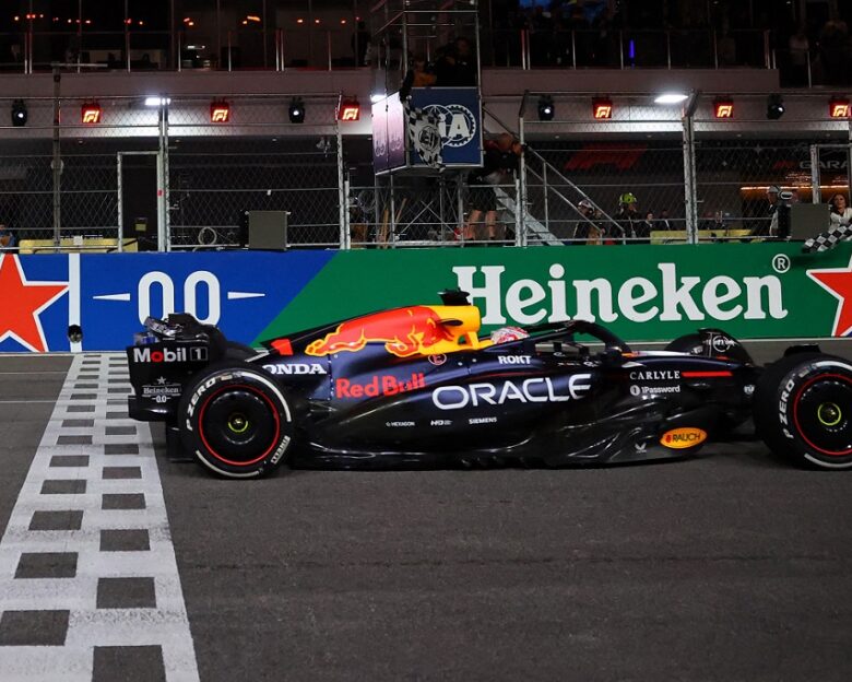 Formula 1: Φοβερή νίκη Verstappen στο Λας Βέγκας αλλά ο Norris πρώτο φαβορί για τον τίτλο