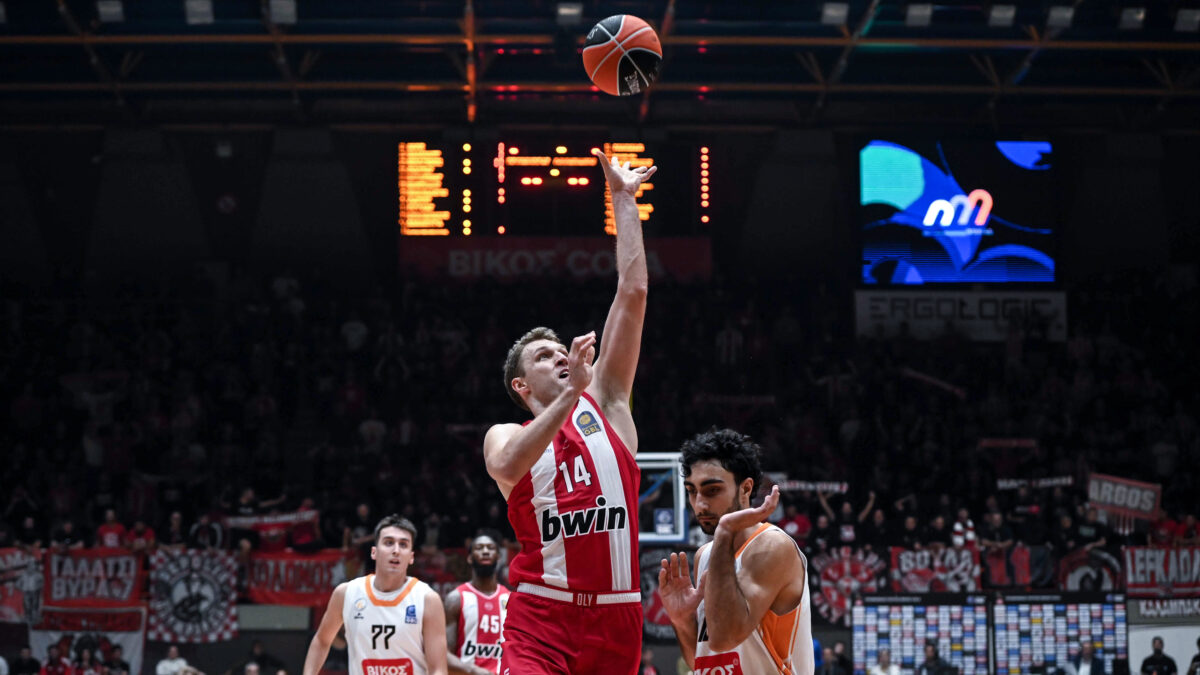 Σάσα Βεζένκοφ