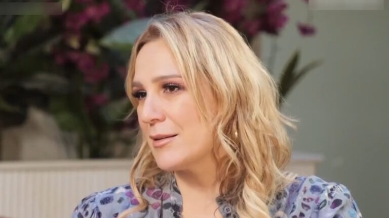 Βίκυ Καρατζόγλου