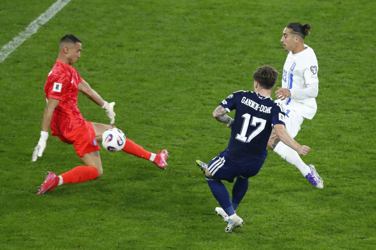 Ο Βλαχοδήμος αποκρούει σε τετ-α-τετ
 (ΣΤΕΛΙΟΣ ΣΤΕΦΑΝΟΥ