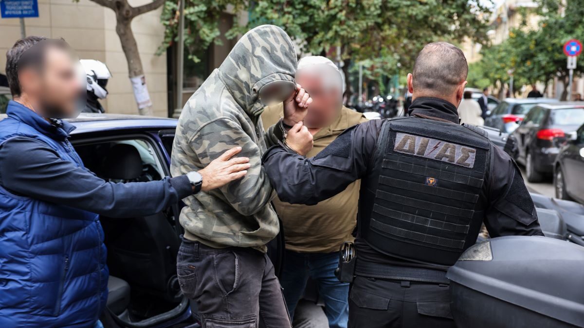 Ο 23χρονος που συνελήφθη για τη βόμβα στο σπίτι στα Βορίζια