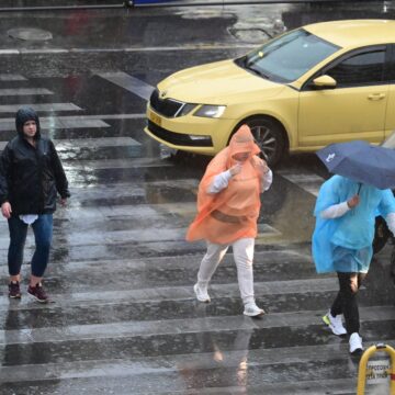 Άνθρωποι με ομπρέλες