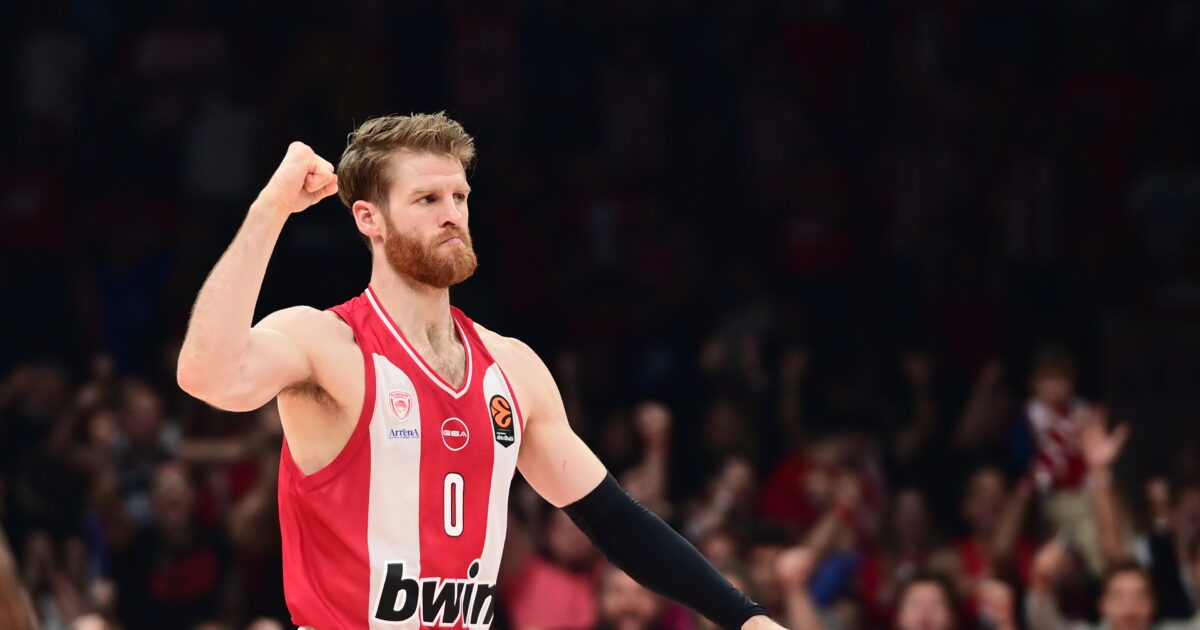 Olympiacos – Partizan analysis: The in-form Walkup and the defense that “bitten” the Serbs