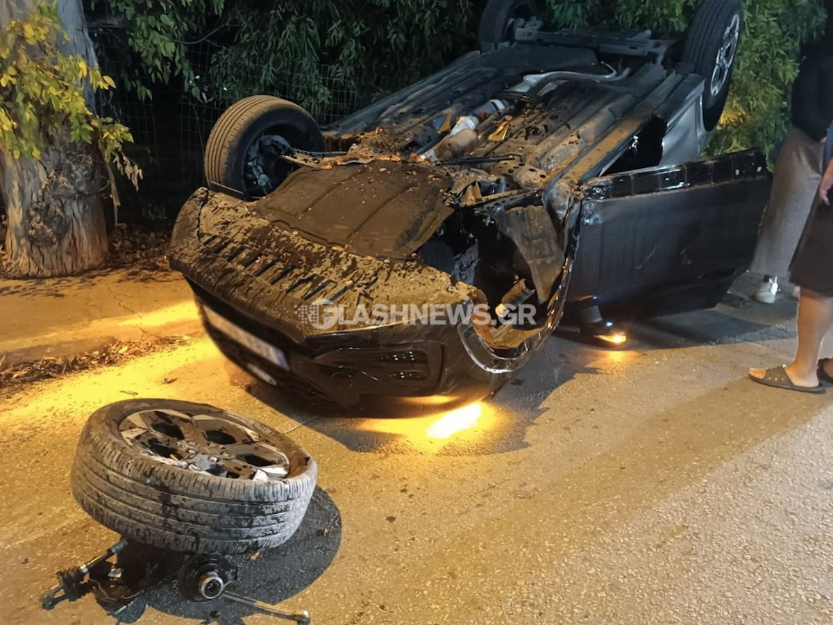 Χανιά: Τροχαίο ατύχημα με ανατροπή αυτοκινήτου στην Λεωφόρο Σούδας - Μια τραυματίας