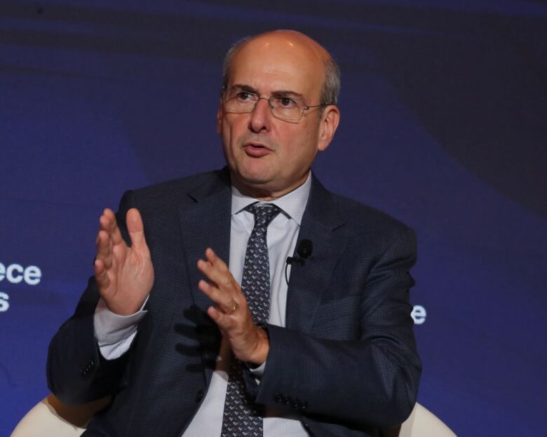 Κωστής Χατζηδάκης: Η Ελλάδα σε σχέση με το 2019 είναι καλύτερα και στην οικονομία και στην εξωτερική πολιτική και στην άμυνα