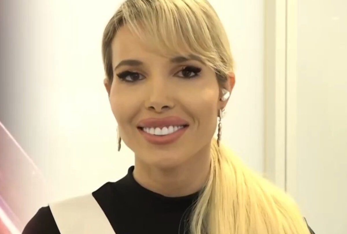 Η Μαίρη Χατζηπαύλου κατά τη διάρκεια των δηλώσεων που έκανε