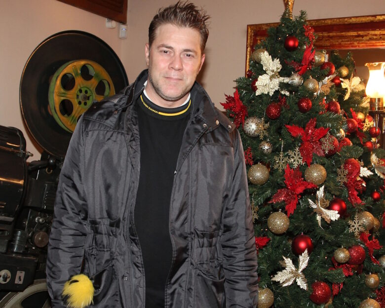 Ο Χρήστος Χολίδης μίλησε πρώτη φορά για τον γάμο του: «Δεν κατάφερα να τον κρατήσω μυστικό»