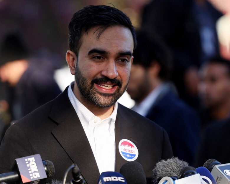 Ζοράν Μαμντάνι: Ο Τραμπ καλεί τους Εβραίους της Νέας Υόρκης να μην ψηφίσουν τον υποψήφιο των Δημοκρατικών για δήμαρχο