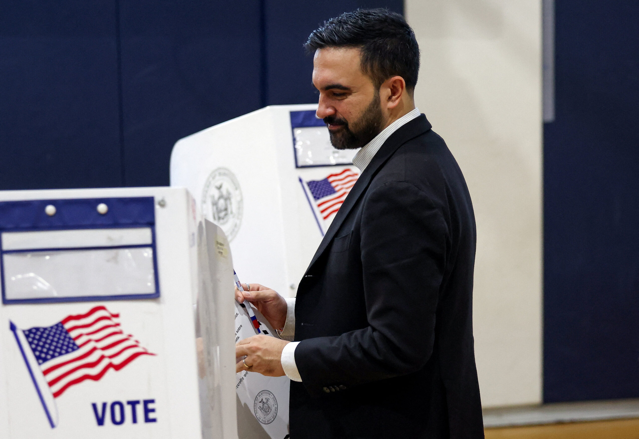 Ζόραν Μαμντάνι