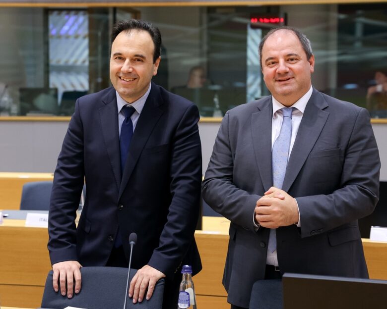 Παπαστεργίου: Να διαμορφώσουμε ένα ευρωπαϊκό ρυθμιστικό πλαίσιο που θα διευκολύνει την ανάπτυξη του διαστημικού οικοσυστήματος