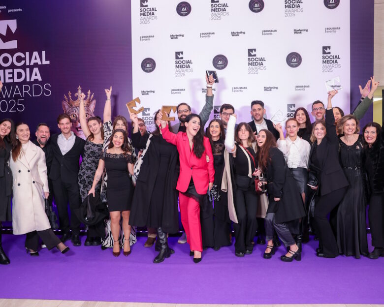 Οι ADVENGERS κατακτούν ξανά τον τίτλο Agency of the year στα φετινά Social Media Awards