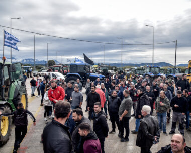 Μπλόκο αγροτών στα διόδια Ακτίου.  ΓΙΩΡΓΟΣ ΕΥΣΤΑΘΙΟΥ