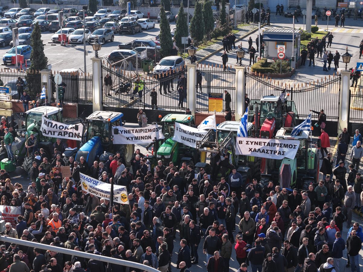 Συλλαλητήριο αγροτών και κτηνοτρόφων στο λιμάνι της Θεσσαλονίκης
