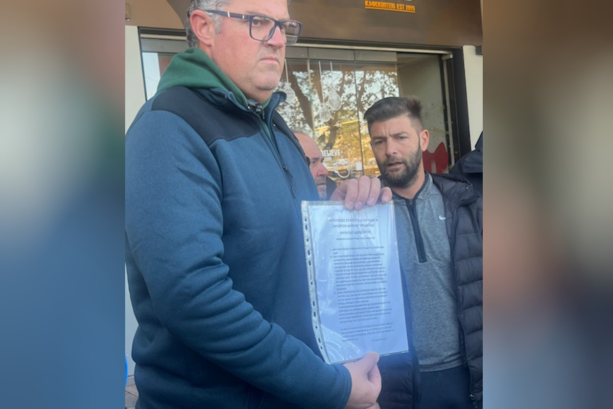 Αγρότες από το μπλόκο στο Δερβένι παρέδωσαν τα αιτήματά τους στους βουλευτές της Θεσσαλονίκης