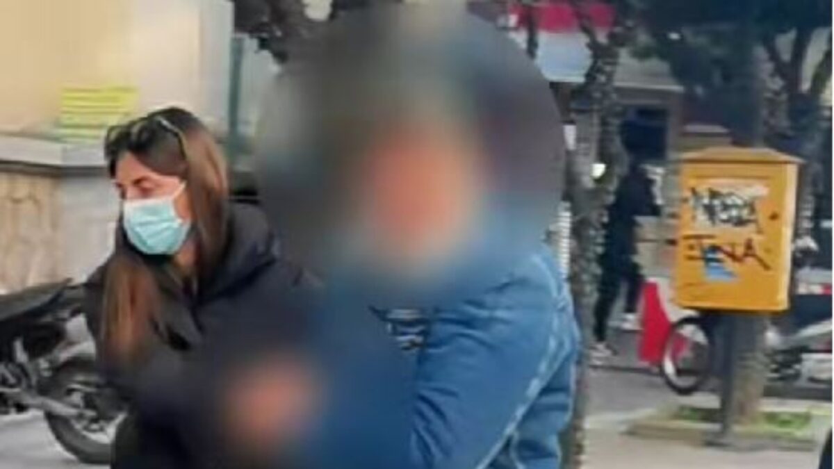 Γυναίκα στα δικαστήρια