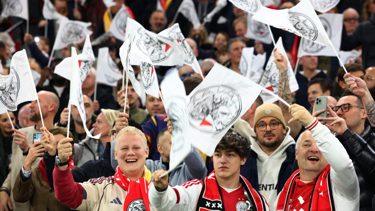 Οπαδοί του Άγιαξ σε αγώνα του Champions League