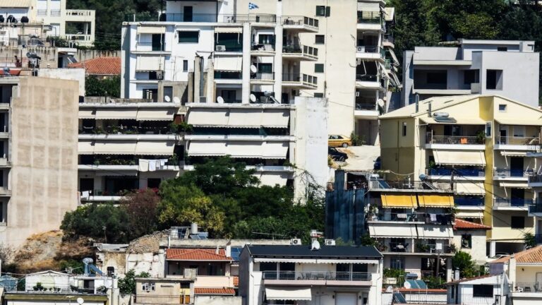 Πολυκατοικίες Αθήνα