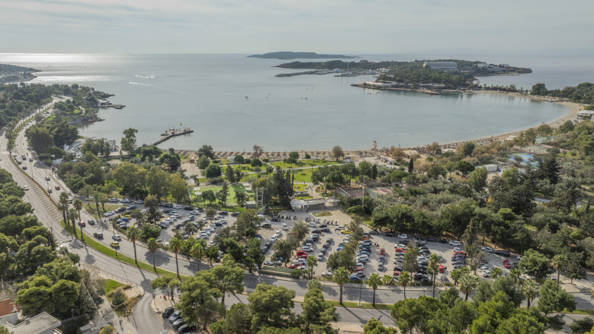 Η Ακτή Βουλιαγμένης