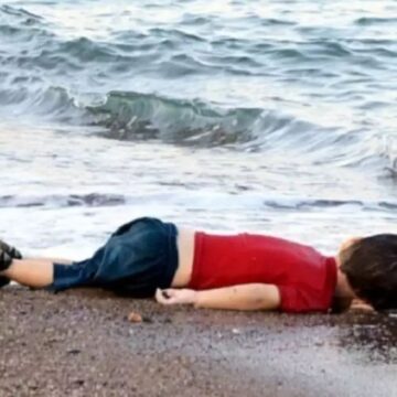 Ο μικρός Αλάν, το παιδί – πρόσφυγας που ξέβρασε νεκρό η θάλασσα