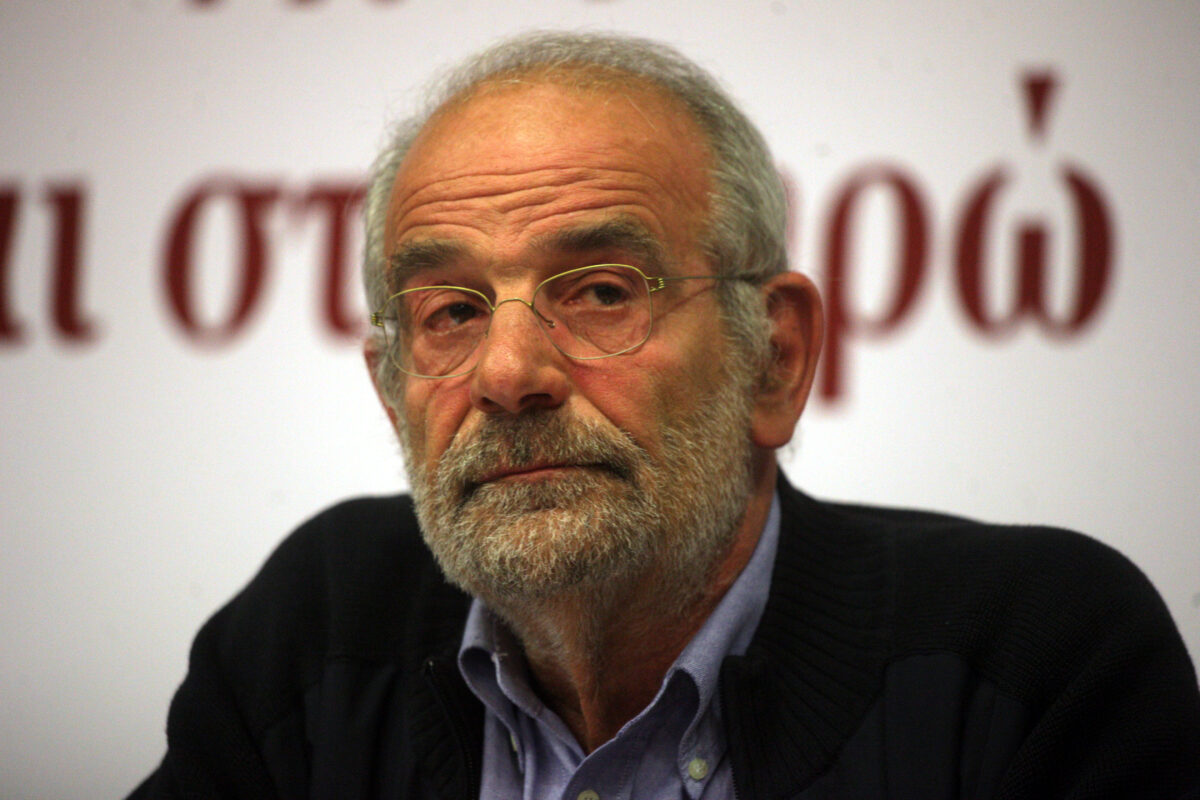 Αλέκος Αλαβάνος