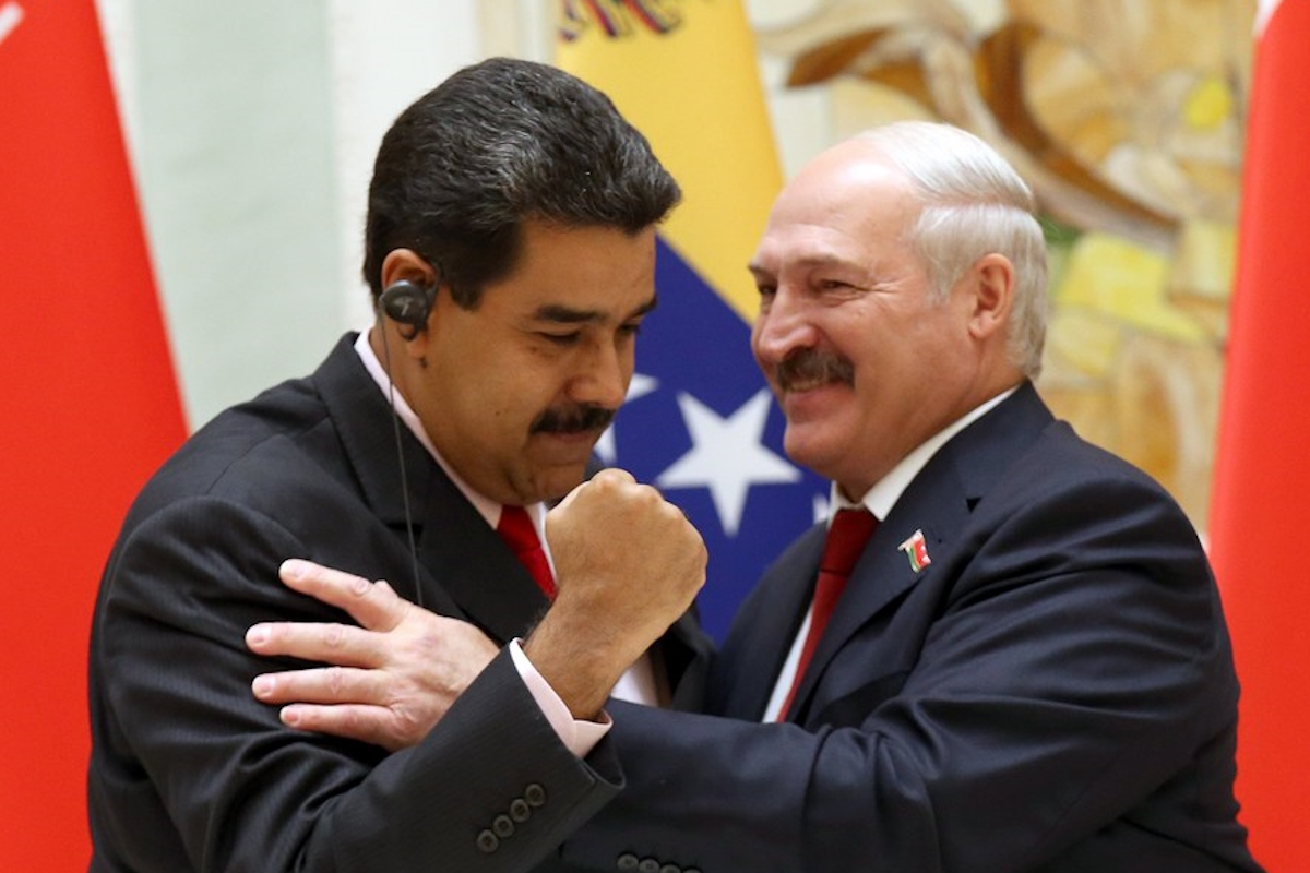 Οι Πρόεδροι της Βενεζουέλας, Nicolas Maduro (αριστερά) και της Λευκορωσίας, Alexander Lukashenko (δεξιά)