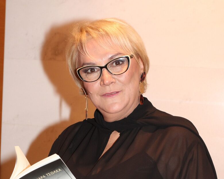 Αλεξάνδρα Τσόλκα: Όσο συρρικνώνεται το κοινό, συρρικνωνόμαστε κι εμείς άρα ασχολούμαστε με το μικροσύμπαν μας