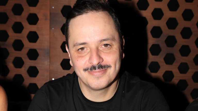 Αλέξανδρος Τσουβέλας