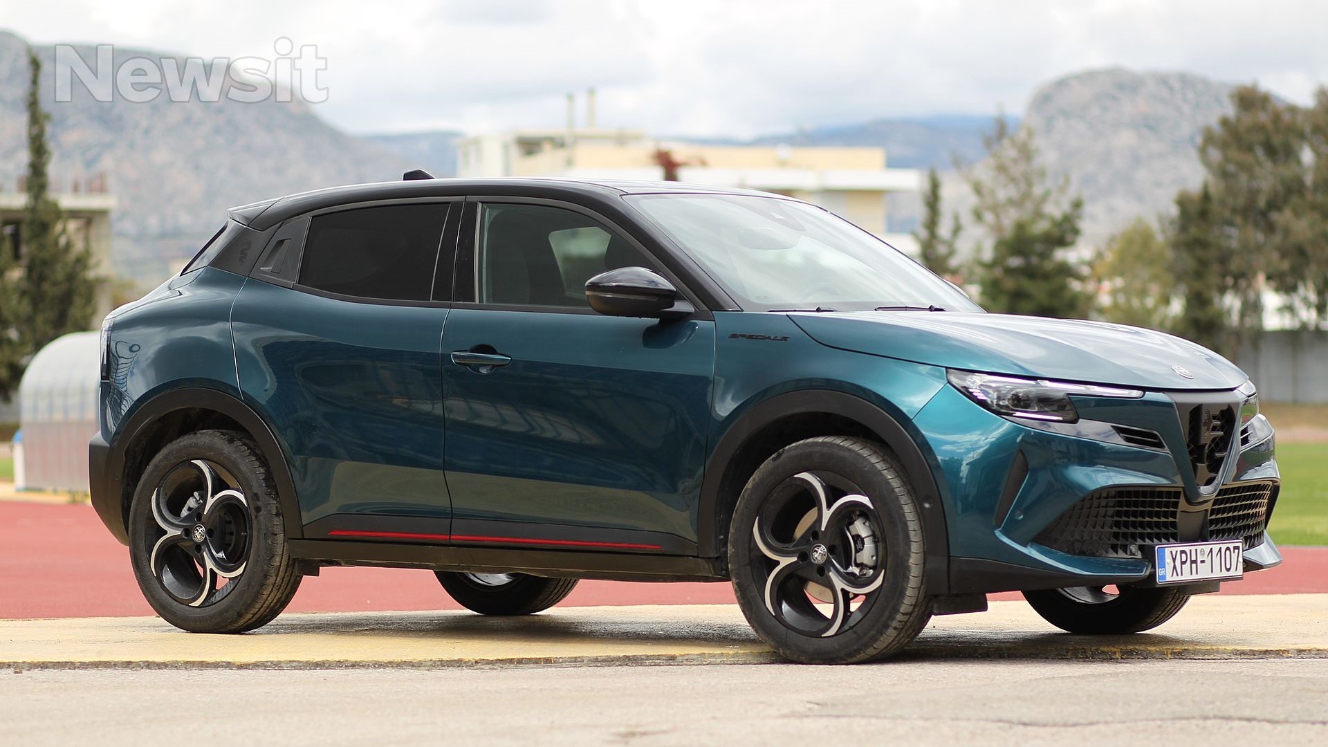 Alfa Romeo Junior 1.2 145PS Ibrida – Δοκιμή: Προσιτή και ξεχωριστή!