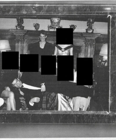 Η επίμαχη φωτογραφία με την Ghislaine Maxwell και τον Andrew Mountbatten-Windsor